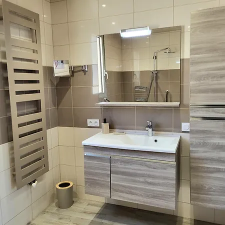 Les Antilles, Maison De Bord De Pirou