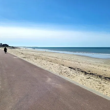 Les Antilles, Maison De Bord De