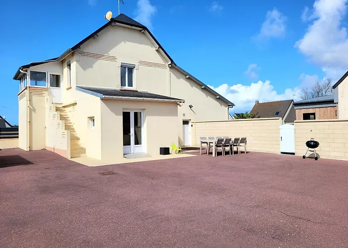 Les Antilles, Maison De Bord De Pirou