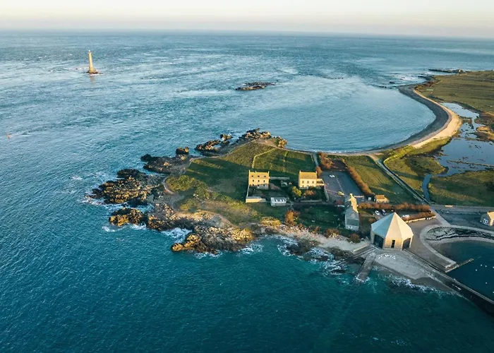 Les Antilles, Maison De Bord De
